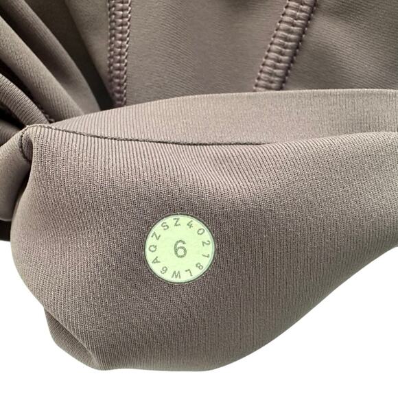 Lululemon Time To Sweat Crop Size 6 23" Smoked Mulberry Purple High Rise - Picture 10 of 11